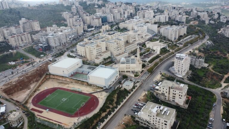 جامعة النجاح الوطنية تتربع على قمة التميز البحثي الفلسطيني لعام 2026 وتستحوذ على أكثر من 40% من علماء فلسطين المدرجين ضمن أفضل 2% عالمياً
