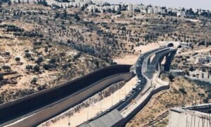 إذاعة جيش الاحتلال: يبدو أن محاولة اغتيال علي العمودي فشلت