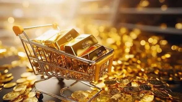 المطلي بالذهب ممنوع.. تعليمات جديدة تضبط بيع المجوهرات في فلسطين