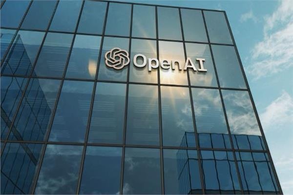 القبض على مهندس “يحمل الجنسية السعودية” في OpenAI بتهمة “إخفاء جهاز تسجيل” داخل الشركة