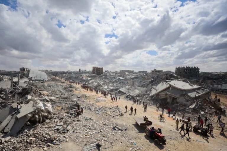 ارتفاع حصيلة الشهداء في قطاع غزة إلى 74,594 والإصابات إلى 175,834 منذ بدء العدوان